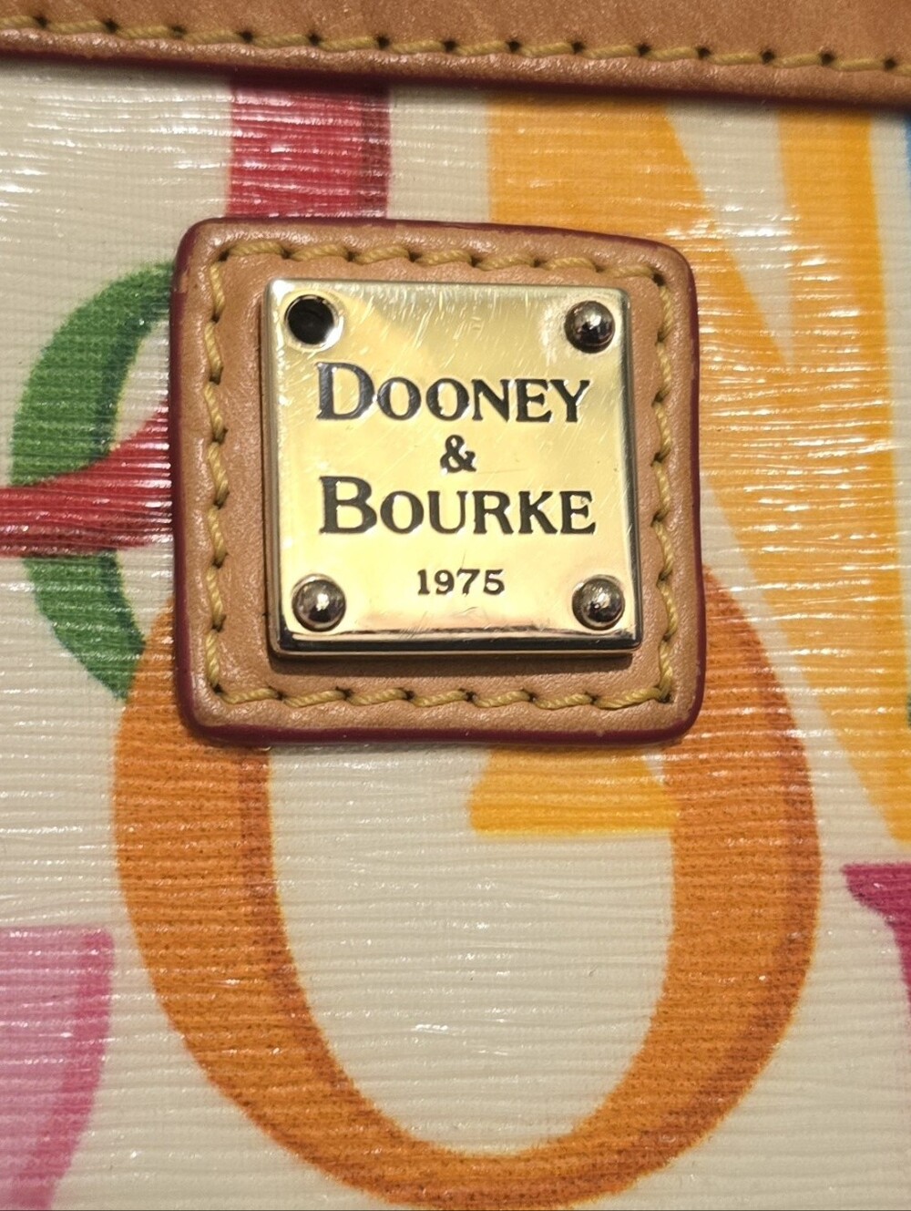 Vintage Dooney & Bourke Retro Grafica Large Slim Wristlet w/ Rainbow Zipper - Picture 12 of 12
